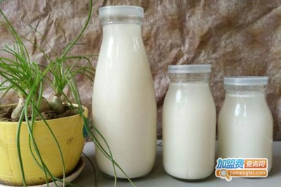 愛氏晨曦牛奶價格解析及奶制品批發(fā)與進出口概述